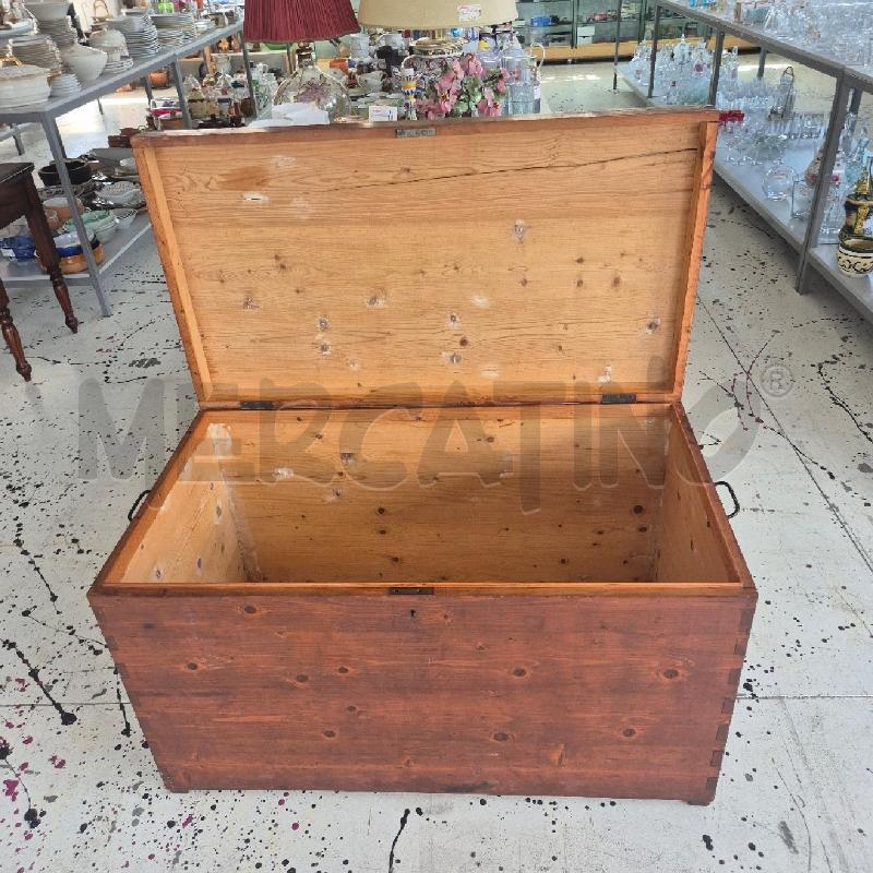 BAULE LEGNO MARRONE | Mercatino dell'Usato Corciano 2