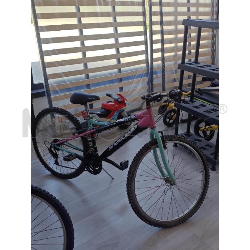 BICICLETTA DONNA SHADOW 4000 ROSA NERA E VERDE ACQUA | Mercatino dell'Usato Corciano 1