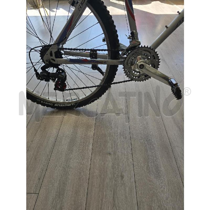 BICICLETTA UOMO NATALA STRATOS S  BLU ELETTRICO E GRIGIO | Mercatino dell'Usato Corciano 3