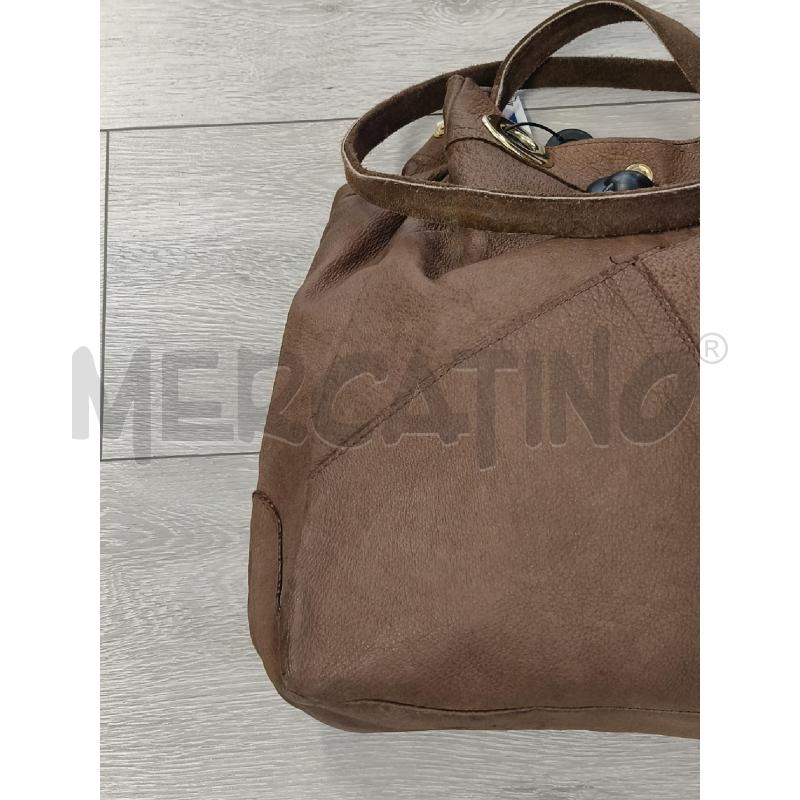 BORSA DONNA PELLE BORCHIE DORATE LARGE | Mercatino dell'Usato Corciano 3