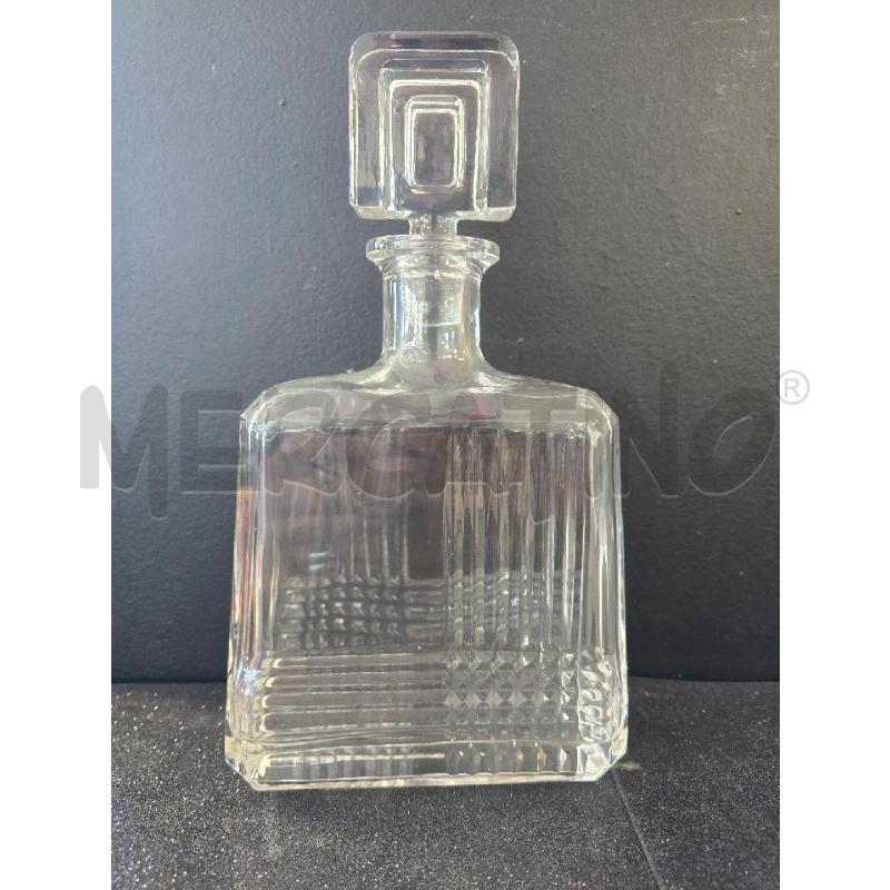BOTTIGLIA DA WHISKY IN VETRO RIGATA | Mercatino dell'Usato Corciano 1