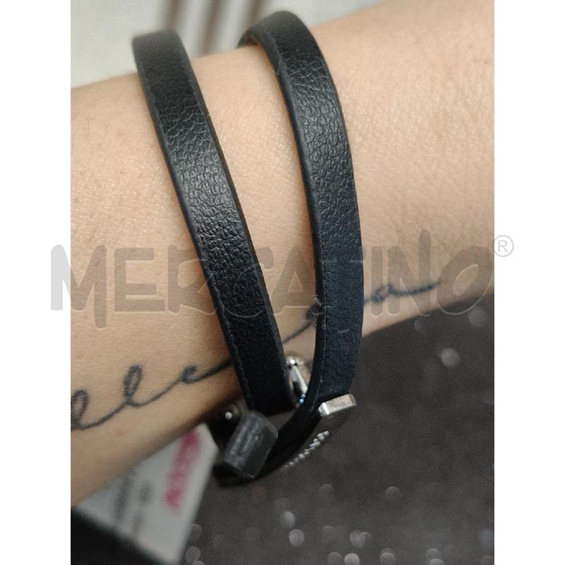 BRACCIALE BURBERRY NERO CON PLACCA  | Mercatino dell'Usato Corciano 2