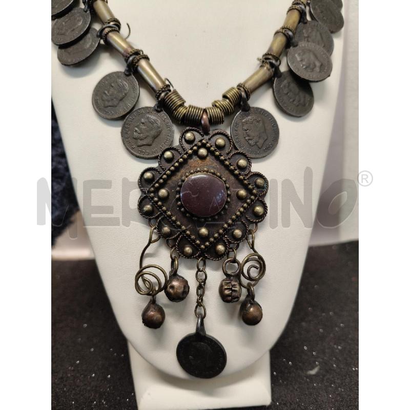 COLLANA CON MONETE ANTICHE ALL'INDIANA  | Mercatino dell'Usato Corciano 4