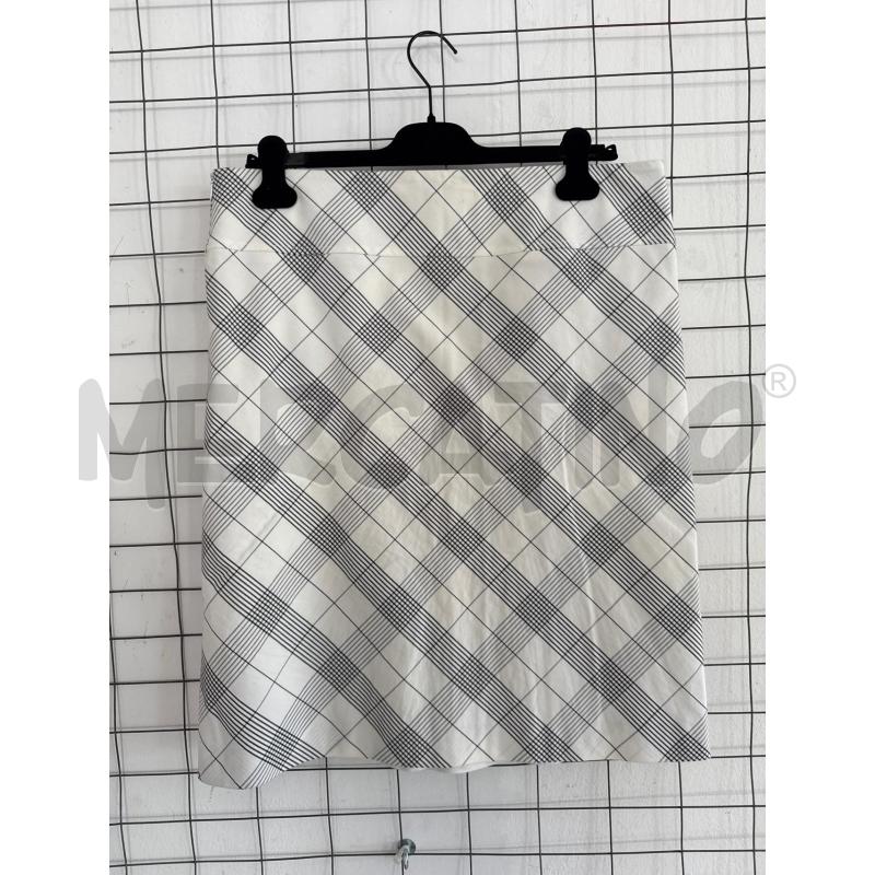 GONNA BURBERRY BIANCHA CON STRISCE NERE  | Mercatino dell'Usato Corciano 2