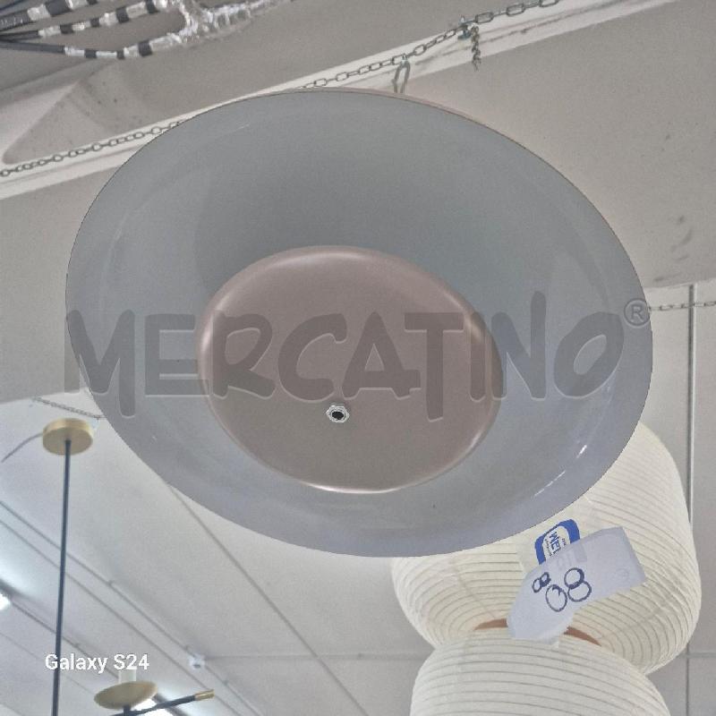 LAMPADARIO IN METALLO BEIGE | Mercatino dell'Usato Corciano 2