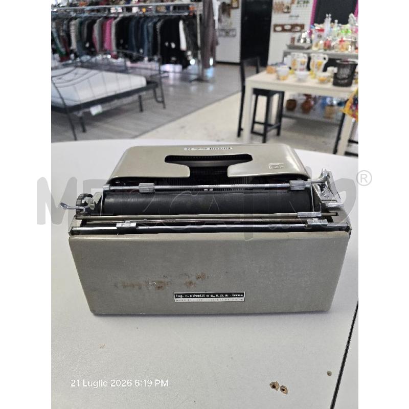 MACCHINA DA SCRIVERE OLIVETTI GRIGIA ANNI 50 | Mercatino dell'Usato Corciano 3