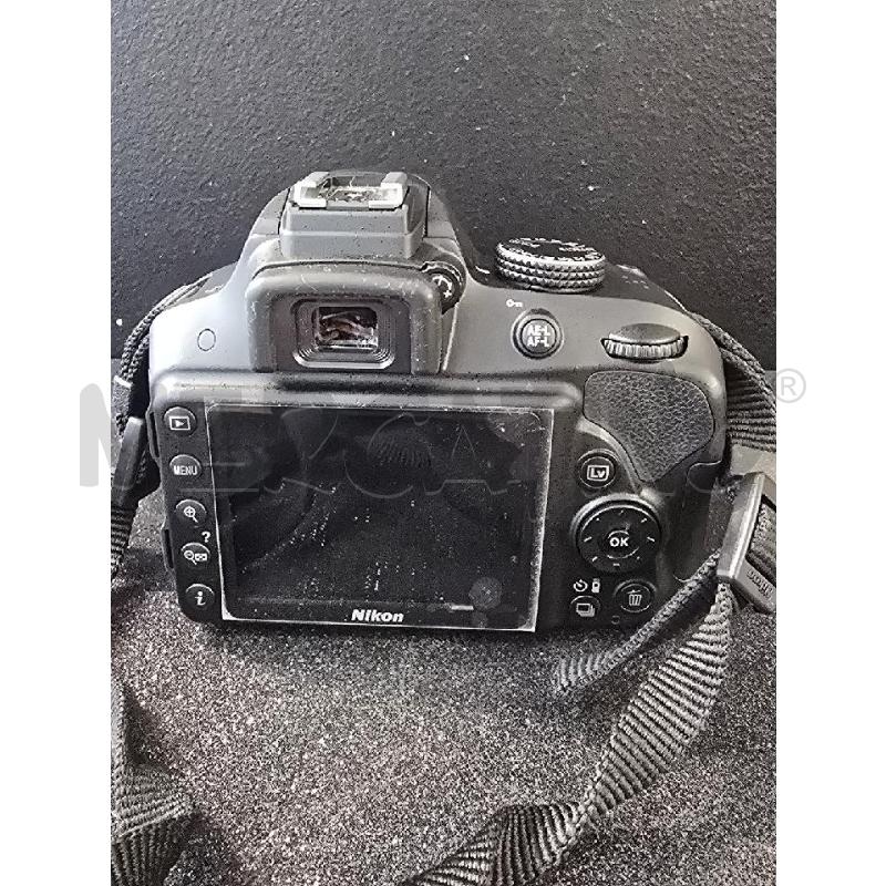 MACCHINA FOTOGRAFICA NIKON D3300 CON SCATOLA | Mercatino dell'Usato Corciano 4