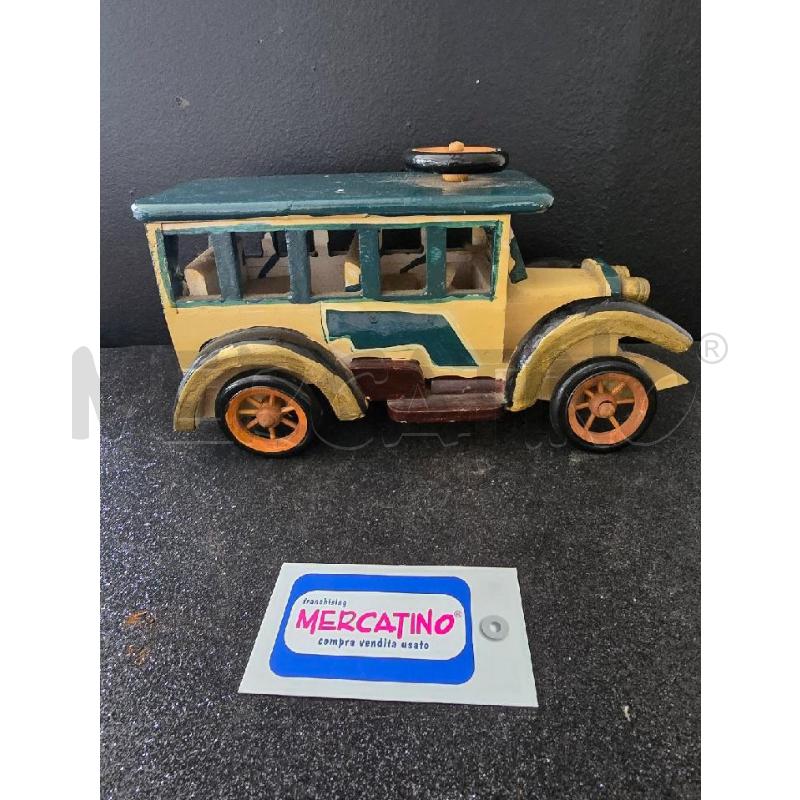 MODELLINO AUTO DI LEGNO  | Mercatino dell'Usato Corciano 1