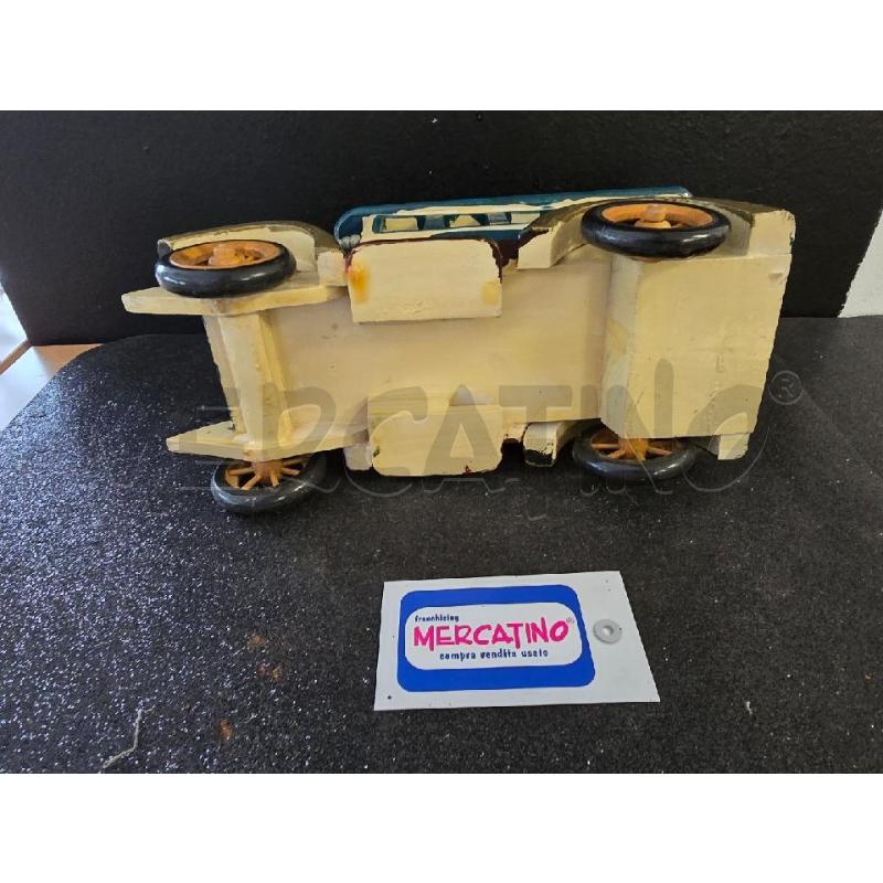 MODELLINO AUTO DI LEGNO  | Mercatino dell'Usato Corciano 5