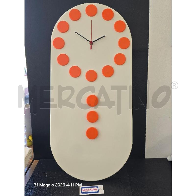 OROLOGIO OVALE IKEA CON CALAMITE ARANCIONI | Mercatino dell'Usato Corciano 1