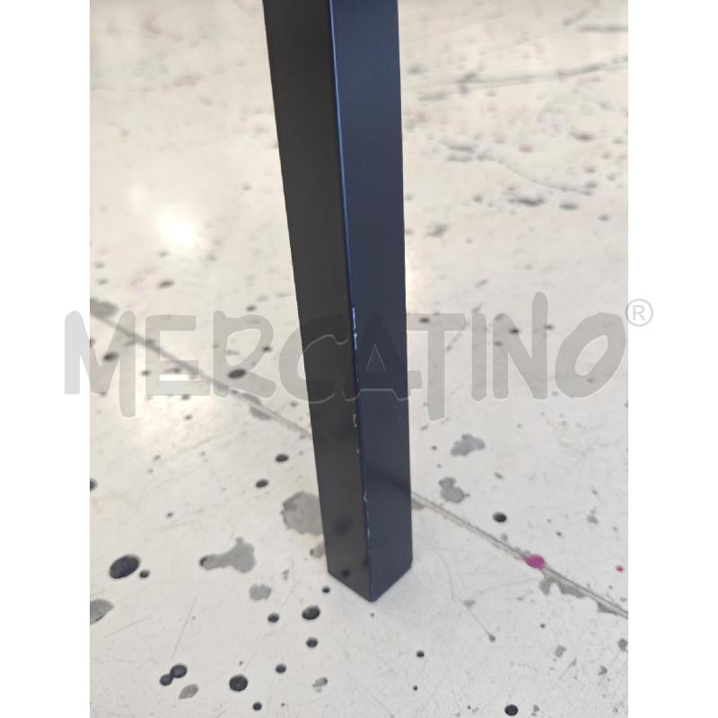 PIANALE IN VETRO NERO LISCIO 110X70 GAMBE ALLUMINIO NERO | Mercatino dell'Usato Corciano 3