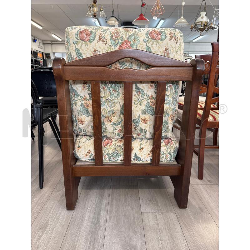 POLTRONA IN LEGNO MASSELLO TESSUTO FIORI  | Mercatino dell'Usato Corciano 3