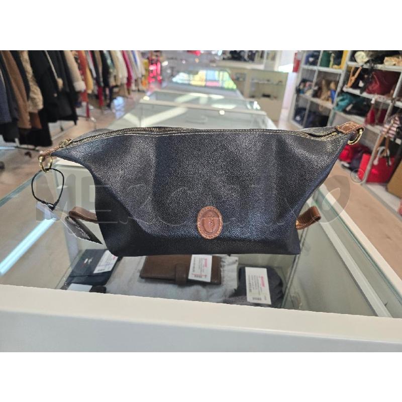 PORTA TRUCCHI TRUSSARDI NERO  | Mercatino dell'Usato Corciano 1