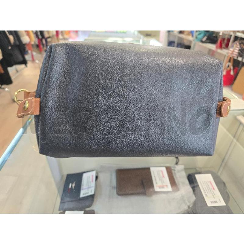 PORTA TRUCCHI TRUSSARDI NERO  | Mercatino dell'Usato Corciano 3