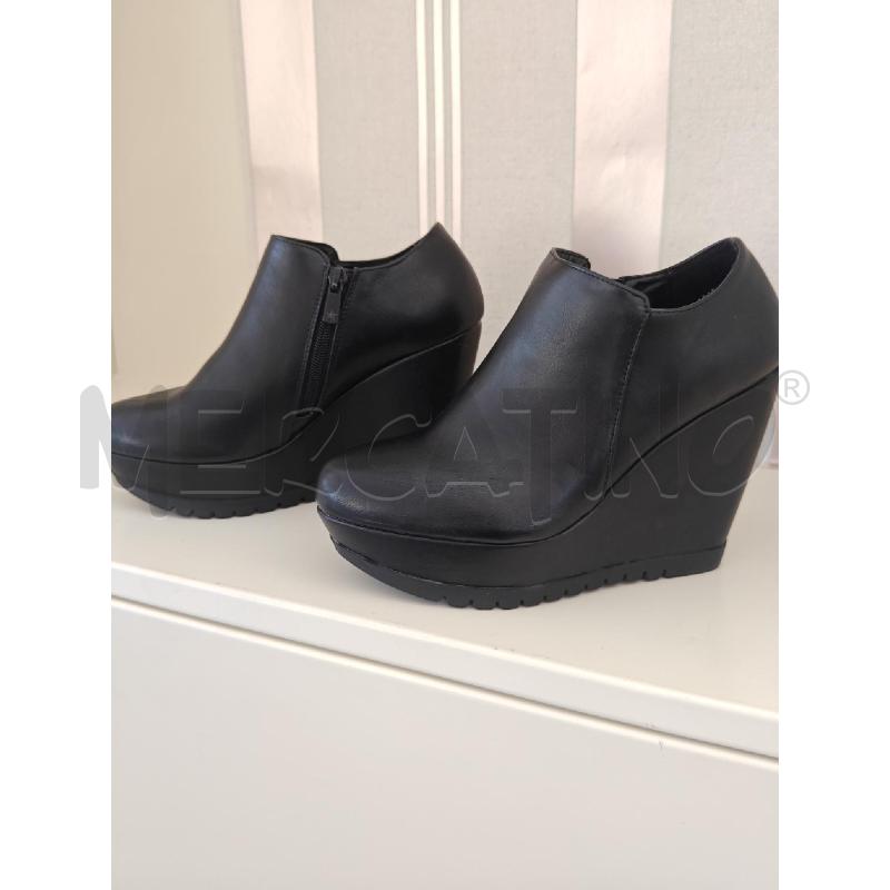 SCARPE DONNA ZEPPA NERA PRIMADONNA1 | Mercatino dell'Usato Corciano 2