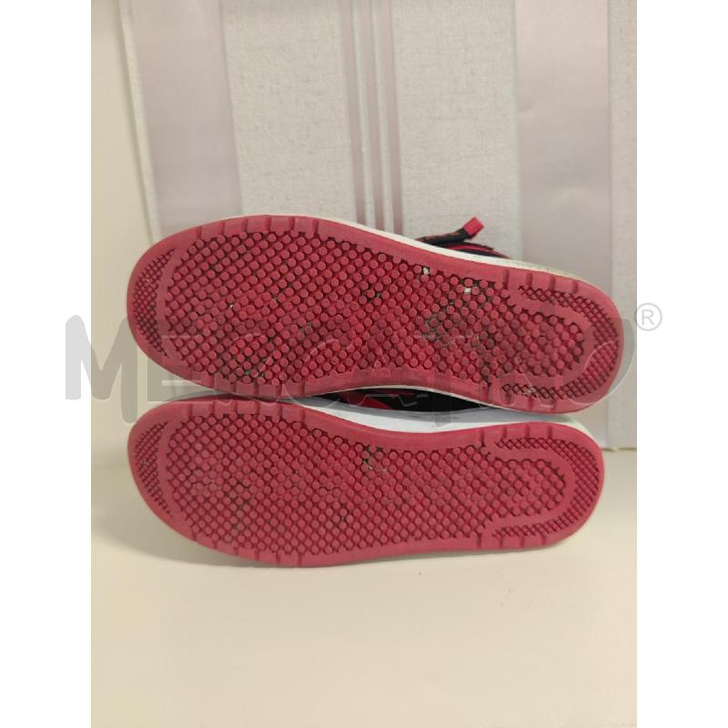 SCARPE UOMO  CONVERSE ALTE NERE CON PROFILI ROSSI | Mercatino dell'Usato Corciano 5