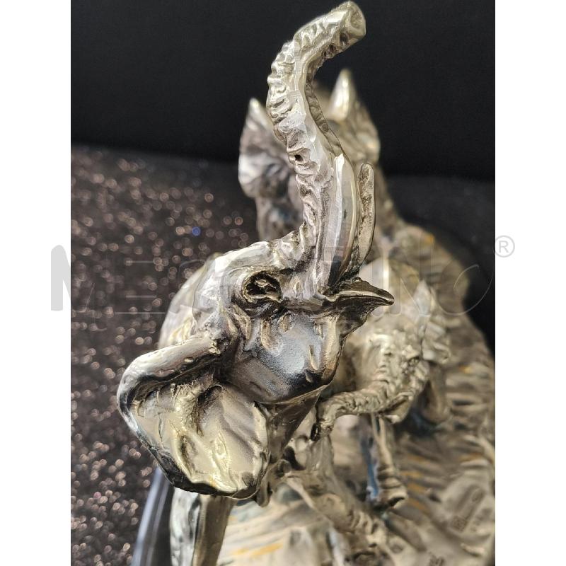 SCULTURA PICCOLA OTTAVIANI FAMIGLIA ELEFANTI BASE NERA  | Mercatino dell'Usato Corciano 3