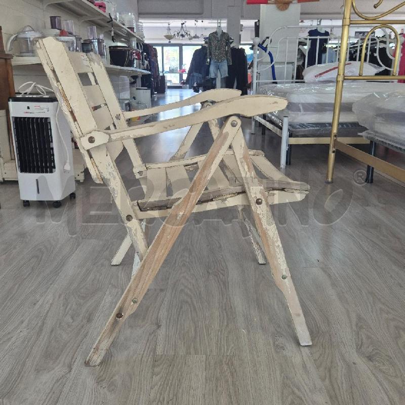 SEDIA IN LEGNO BIANCO  | Mercatino dell'Usato Corciano 2