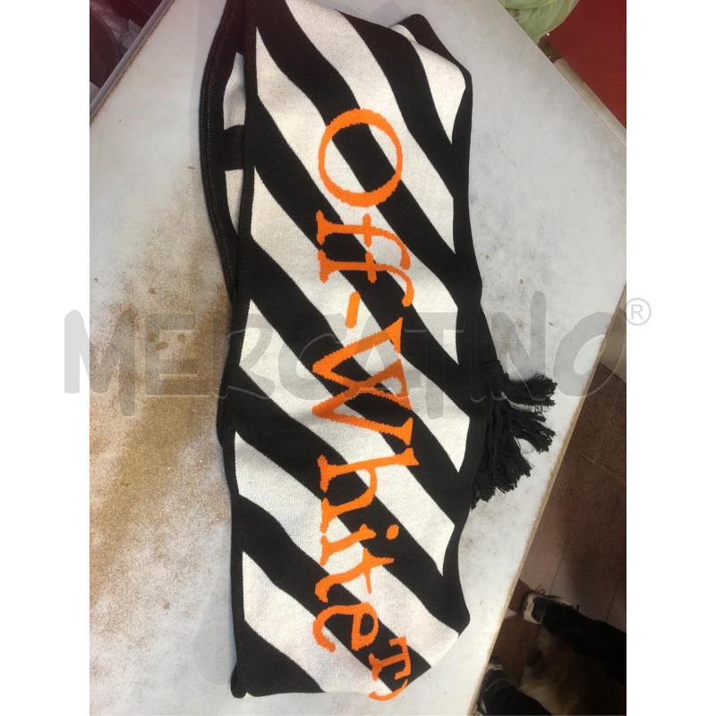 SCIARPA OFF WHITE | Mercatino dell'Usato Prato mercato nuovo 1