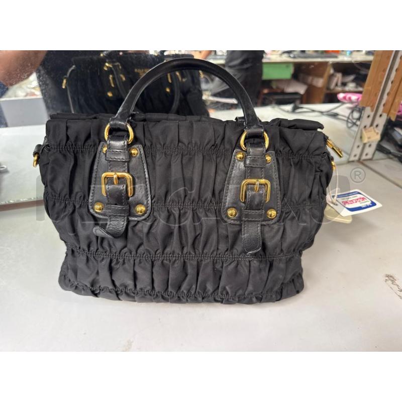 BORSA DONNA PRADA MILANO  | Mercatino dell'Usato Montemurlo 2