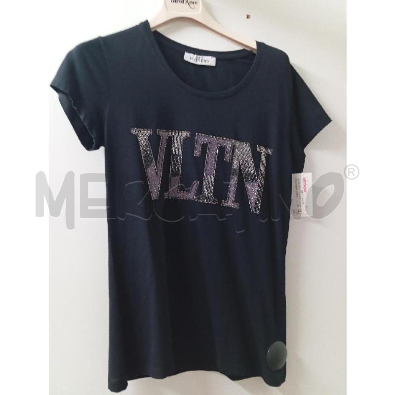 MAGLIETTA DONNA VALENTINO NERA SCRITTA STRASS | Mercatino dell'Usato Montemurlo 1