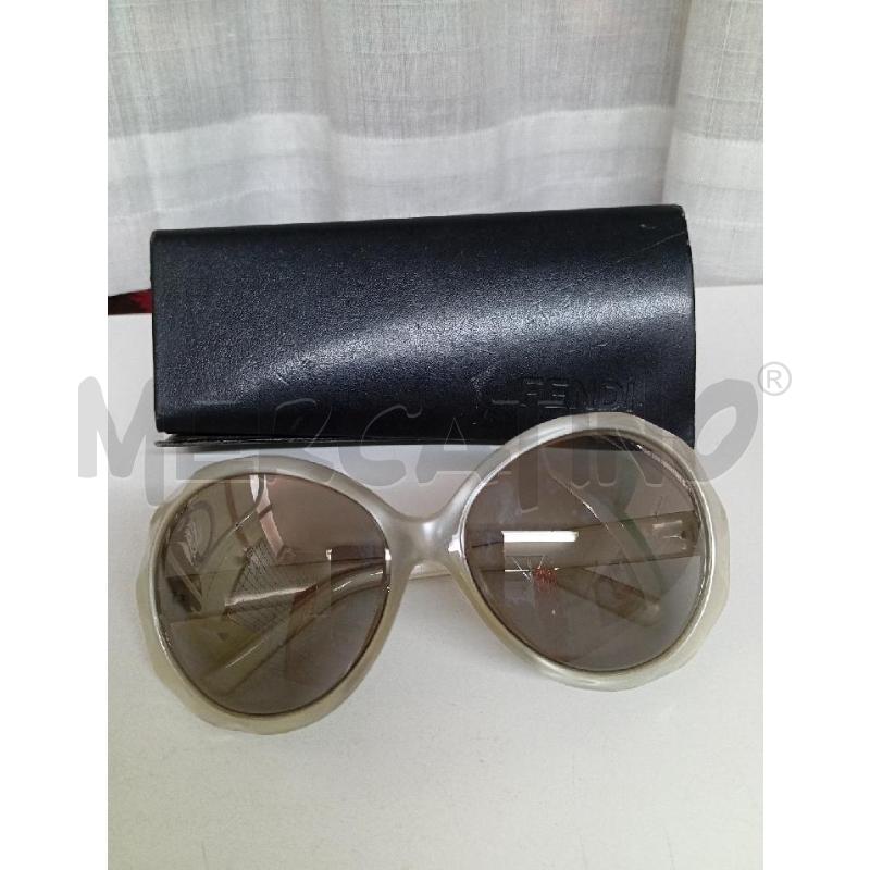 OCCHIALI DONNA FENDI FS5141 | Mercatino dell'Usato Montemurlo 1