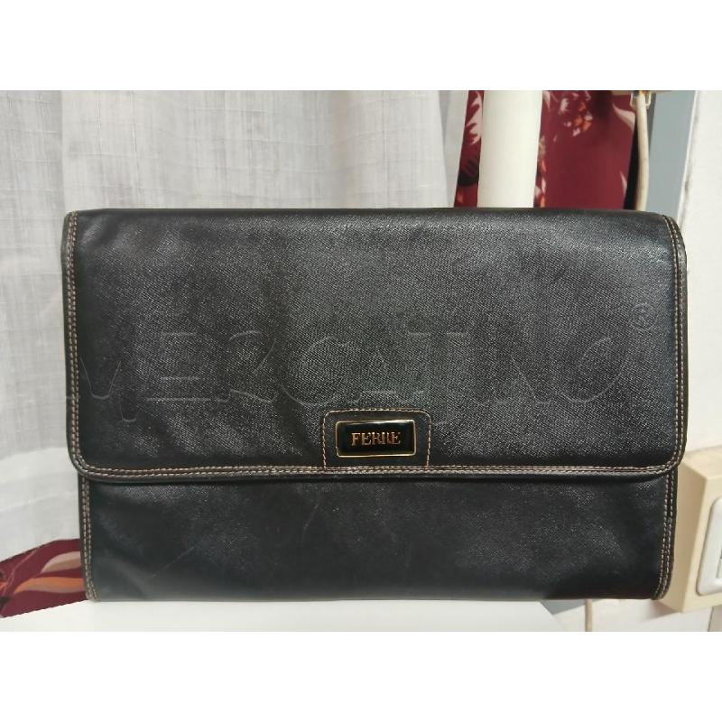 POCHETTE FERRE  | Mercatino dell'Usato Montemurlo 1