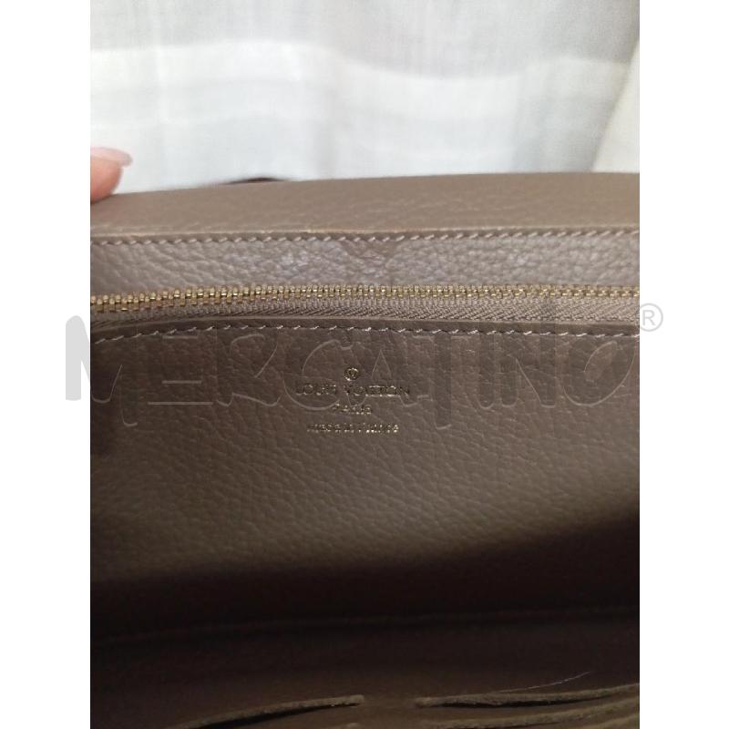 PORTA FOGLIO LOUIS VUITTON CON SEGNI DI USURA | Mercatino dell'Usato Montemurlo 3