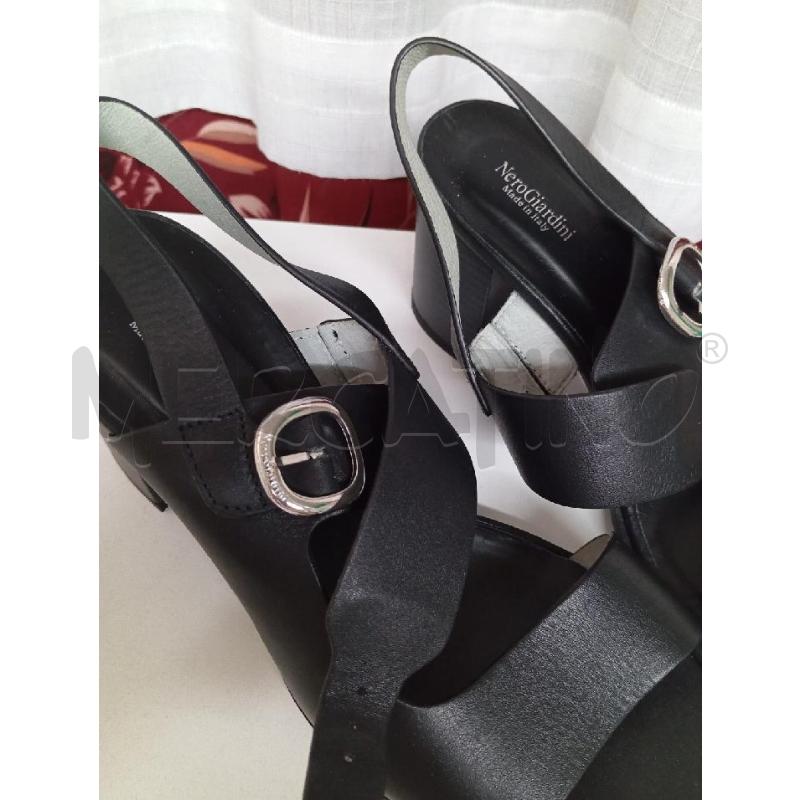 SCARPE TACCHI NEROGIARDINI NERO | Mercatino dell'Usato Montemurlo 2