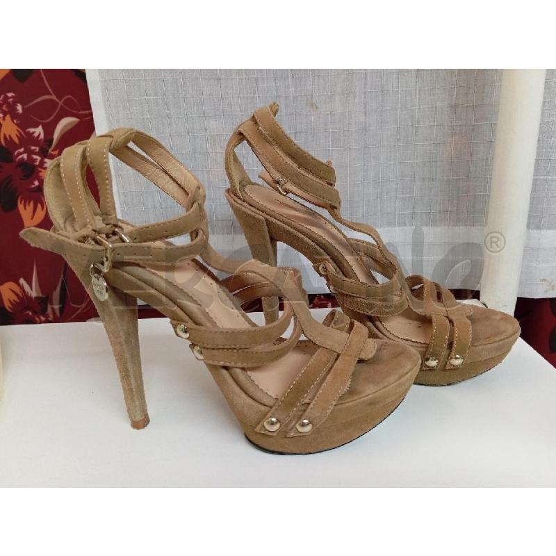 SCARPE TACCHI PATRIZIA PEPE BEIGE | Mercatino dell'Usato Montemurlo 2