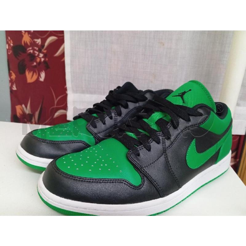 SCARPE UOMO NIKE AIR JORDAN NERE E VERDI | Mercatino dell'Usato Montemurlo 1