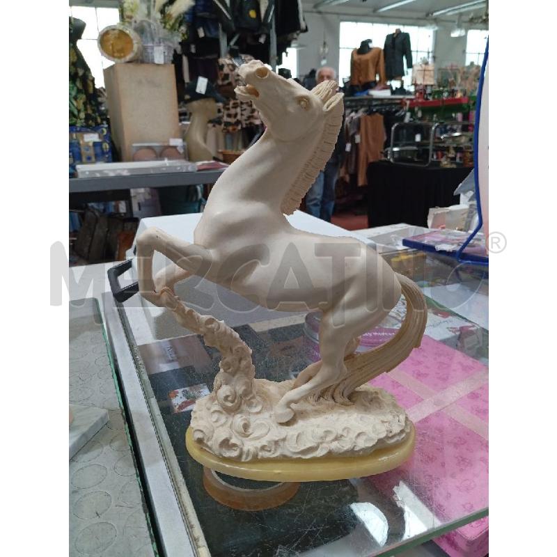 STATUETTA RESINA CAVALLO | Mercatino dell'Usato Montemurlo 1