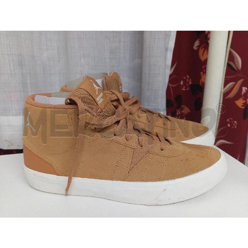 STIVALETTI UOMO JORDAN SERIES MID | Mercatino dell'Usato Montemurlo 2