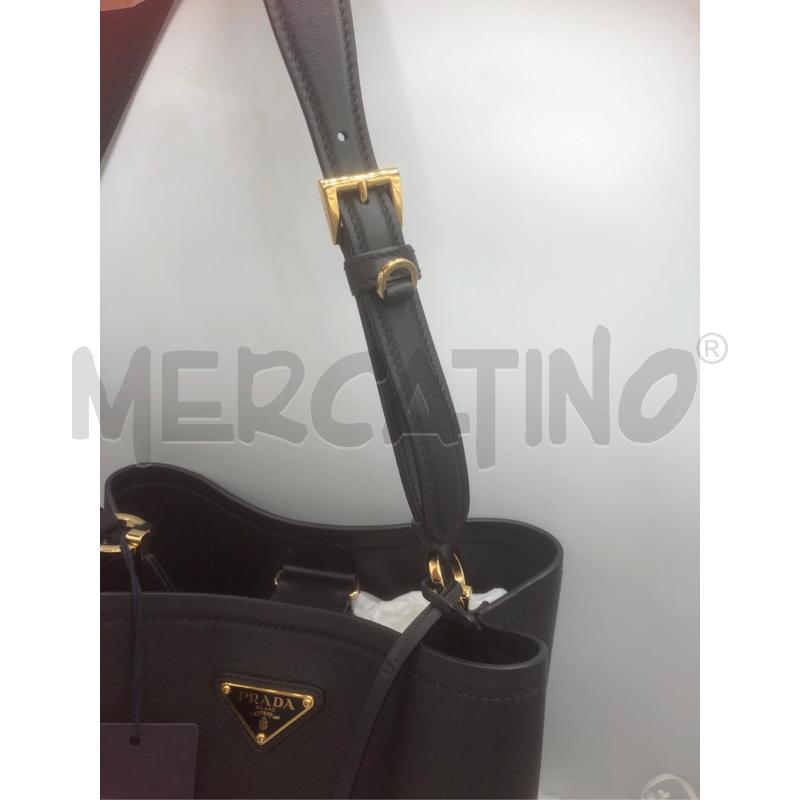 BORSA DONNA PELLE NERA PRADA | Mercatino dell'Usato Prato mercato nuovo 3