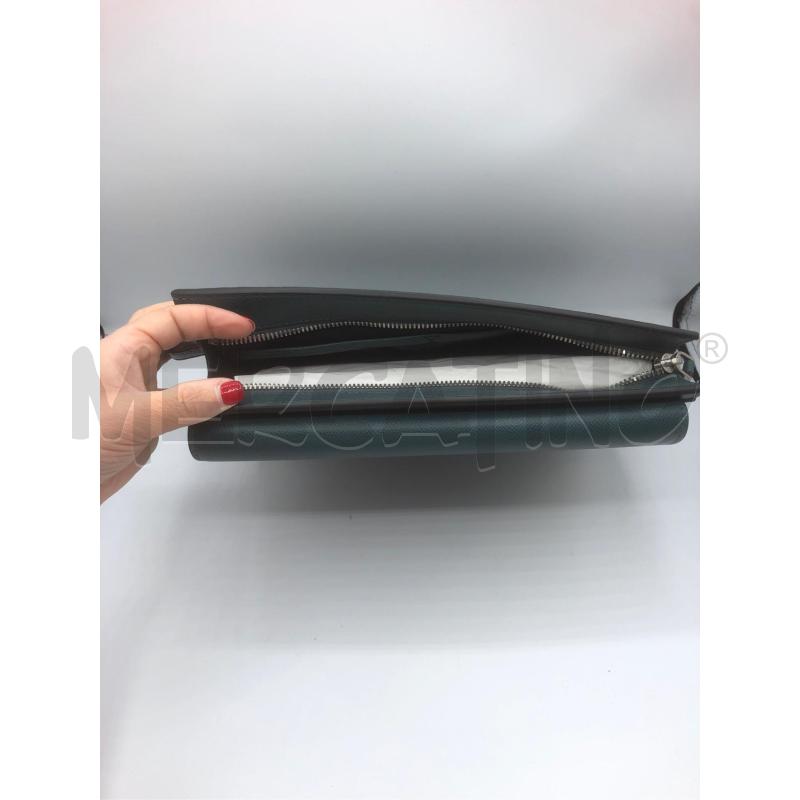 POCHETTE VERDE FERRAGAMO | Mercatino dell'Usato Prato mercato nuovo 3