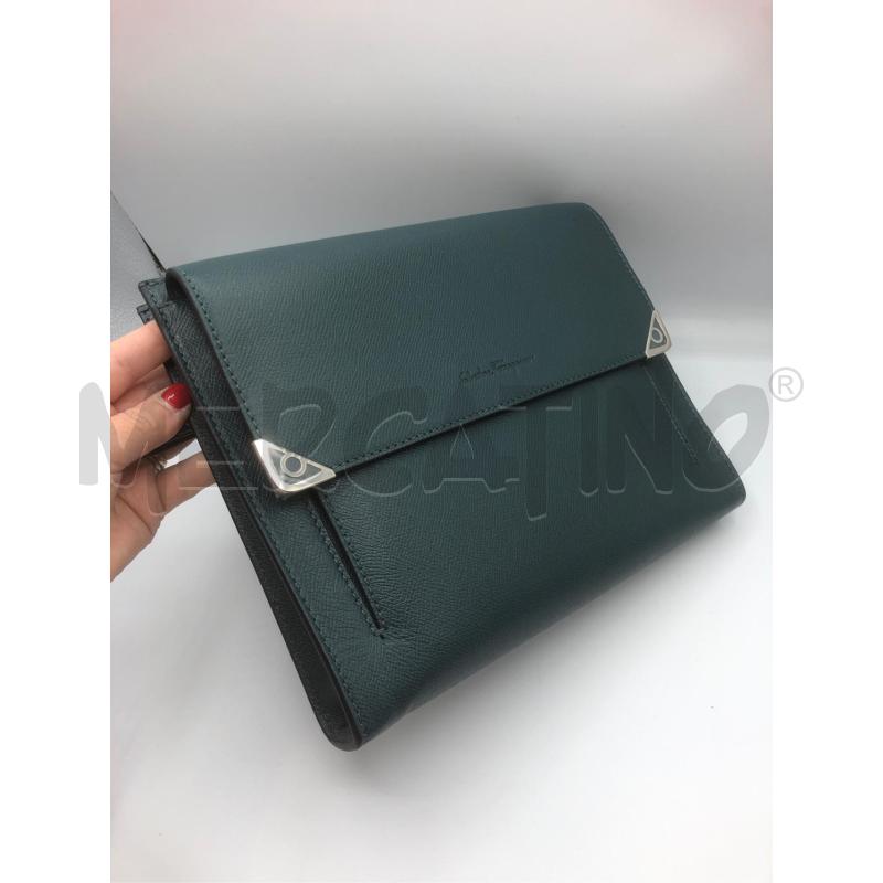 POCHETTE VERDE FERRAGAMO | Mercatino dell'Usato Prato mercato nuovo 4
