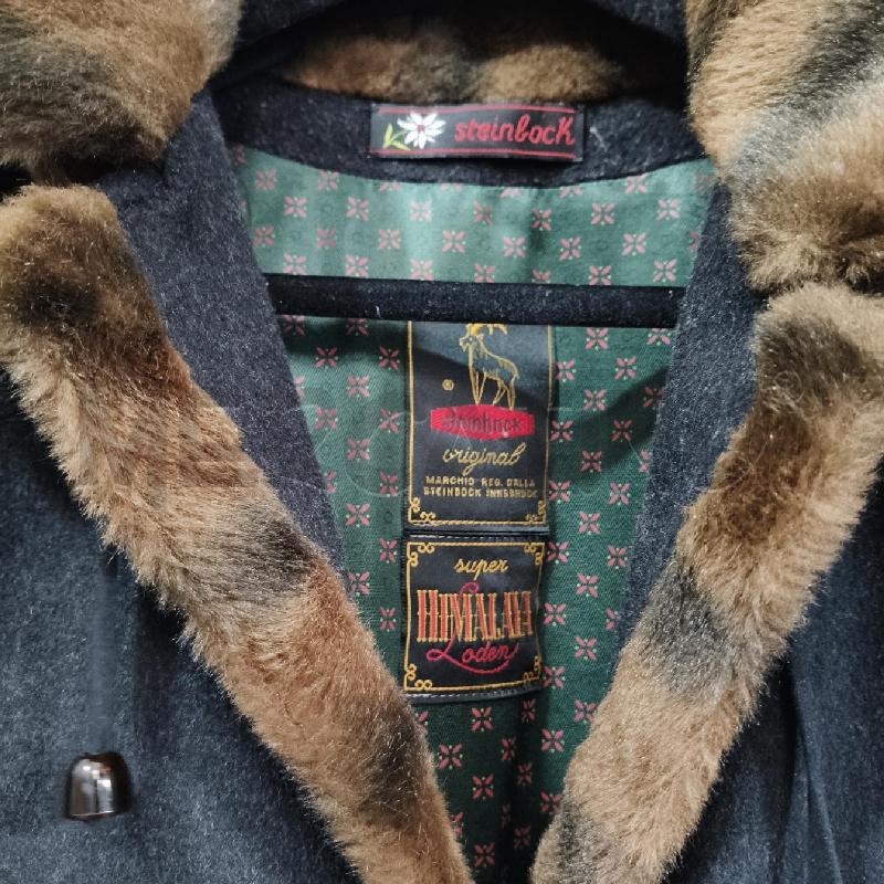 CAPPOTTO DONNA GRIGIO SCURO CON CAPPUCCIO PROFILATO PELO | Mercatino dell'Usato Pavia 2