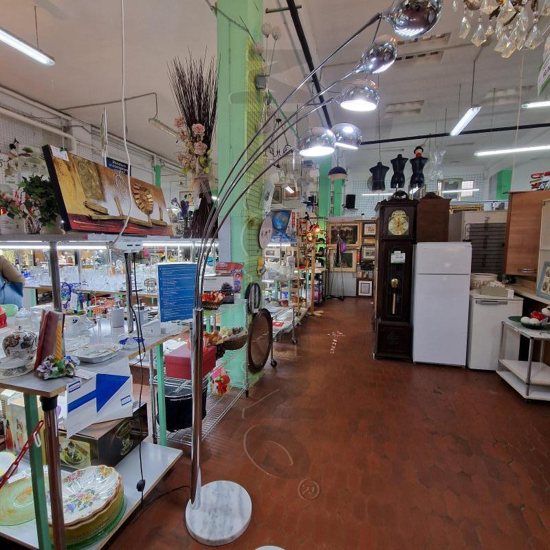 LAMPADA PIANTANA  | Mercatino dell'Usato Pavia 2