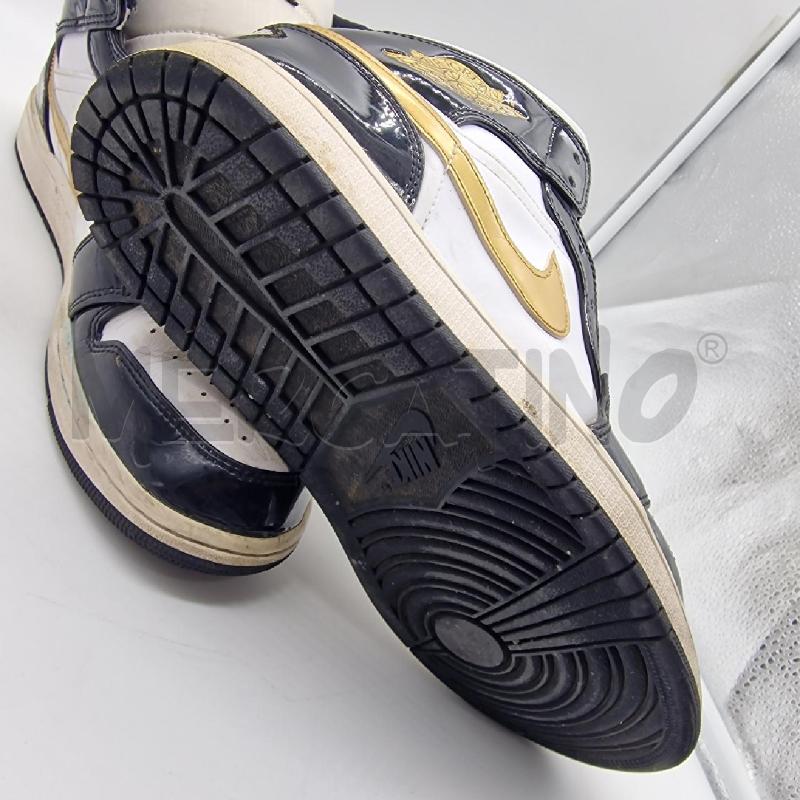 SCARPE UOMO JORDAN SERIE NERO-ORO | Mercatino dell'Usato Pavia 3