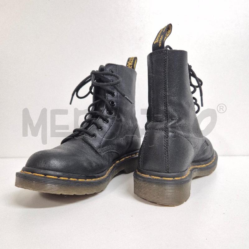 ANFIBI DONNA DR MARTENS NERI PELLE MARTELLATA | Mercatino dell'Usato Cervia 4