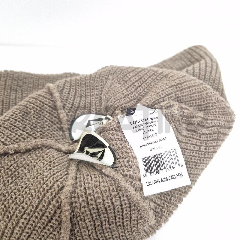 BERRETTO VOLCOM | Mercatino dell'Usato Cervia 4