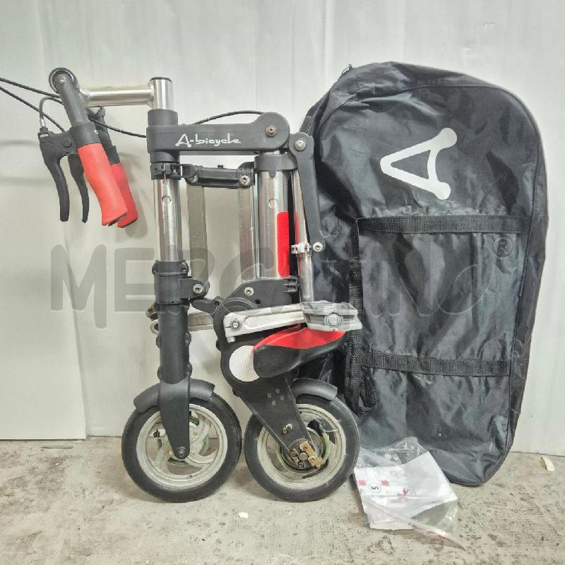 BICICLETTA PIEGHEVOLE A-BICYCLE NERA ROSSA CON BORSA  | Mercatino dell'Usato Cervia 5