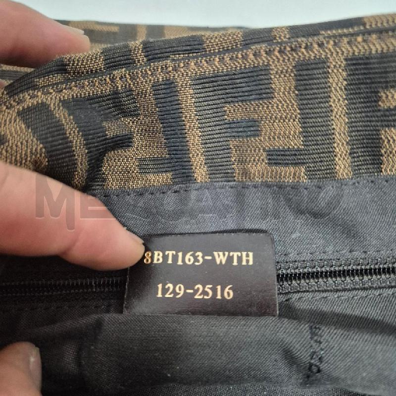 BORSA DONNA FENDI MIA ZUCCA VERNICE TABACCO  | Mercatino dell'Usato Cervia 5