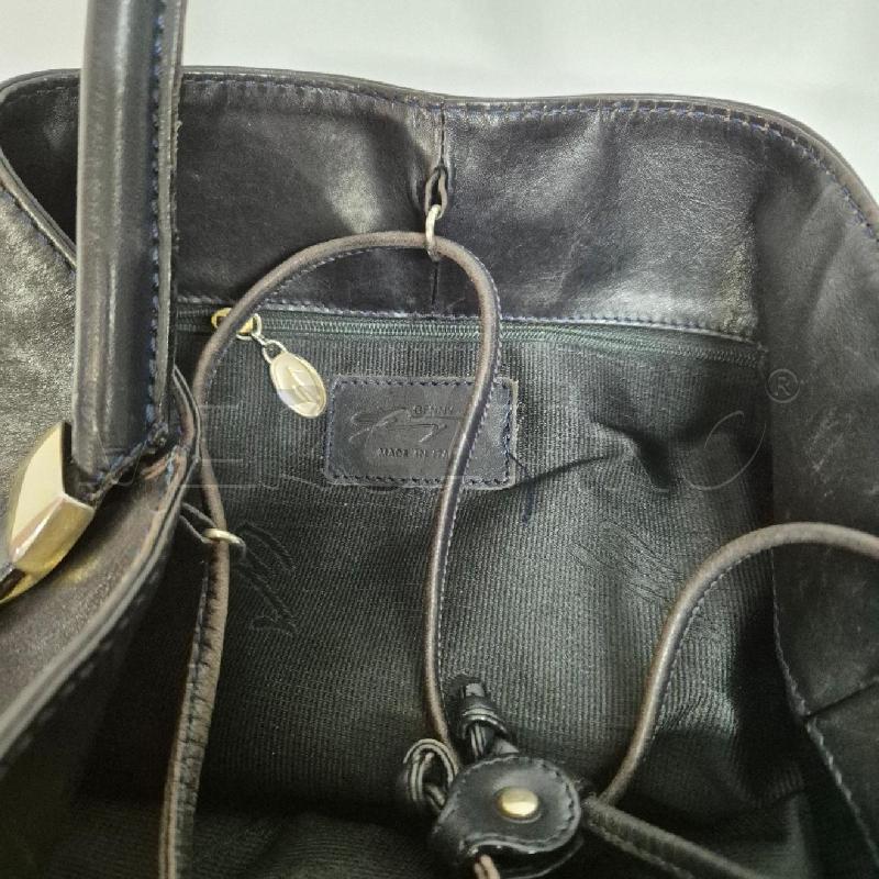 BORSA DONNA GENNY NERA DIFETTO SOTTO                        | Mercatino dell'Usato Cervia 5
