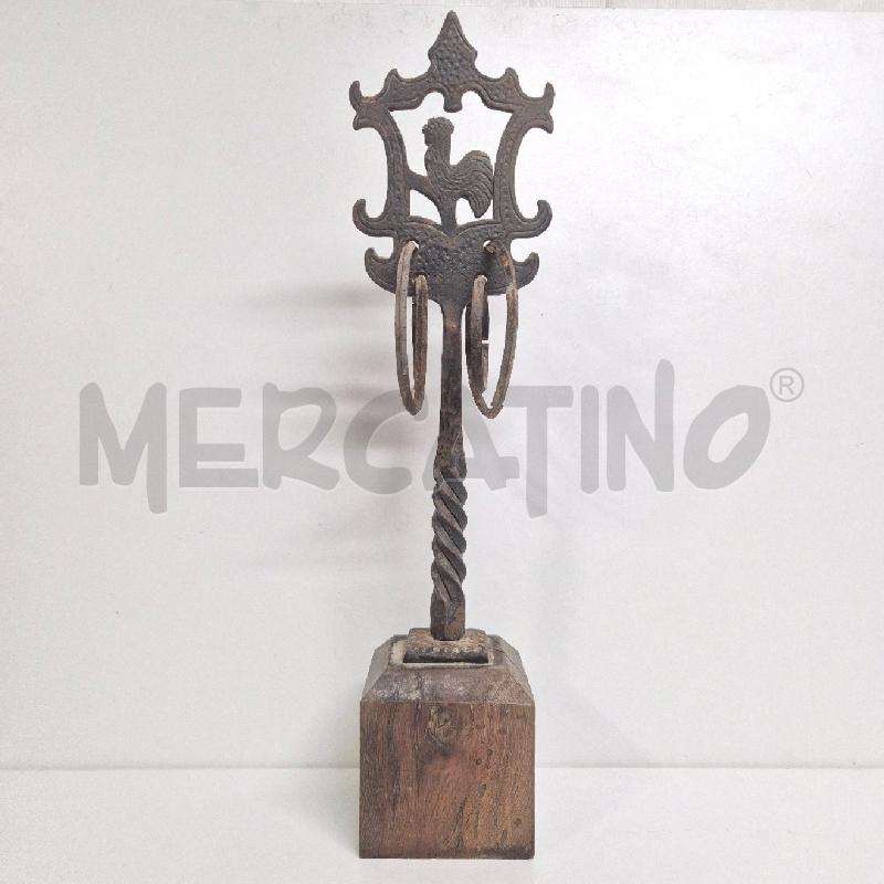 CAVEJA IN METALLO BASE LEGNO | Mercatino dell'Usato Cervia 1