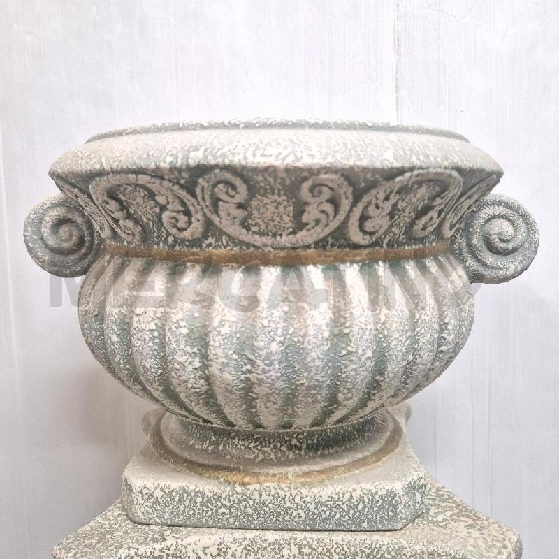 COLONNA CAPITELLO PIÙ VASO VERDE PUNTINATO RIGA DORATA RESINA | Mercatino dell'Usato Cervia 4