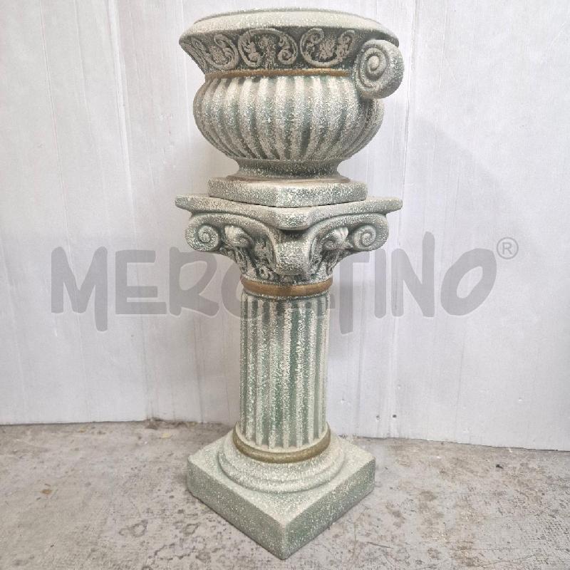 COLONNA CAPITELLO PIÙ VASO VERDE PUNTINATO RIGA DORATA RESINA | Mercatino dell'Usato Cervia 5