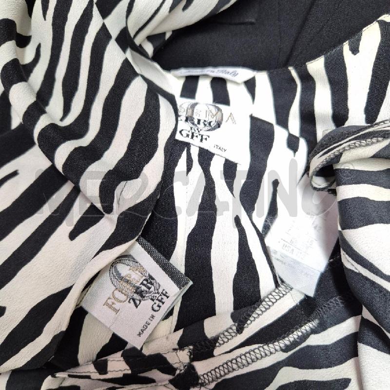 COMPLETO DONNA GFF GIACCA NERA+ TSHIRT CON STOLA ZEBRATI | Mercatino dell'Usato Cervia 5