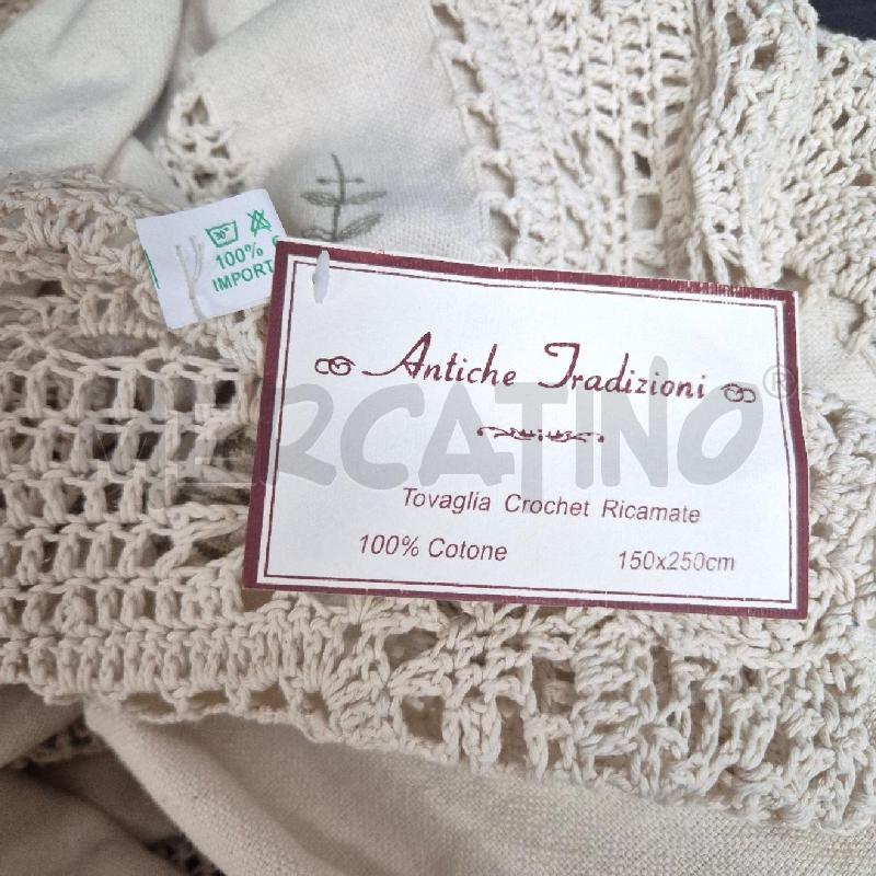 COPRI TAVOLO RETTANGOLARE PANNA CON APPLICAZIONI SIMIL UNICINETTO 250X140 | Mercatino dell'Usato Cervia 5