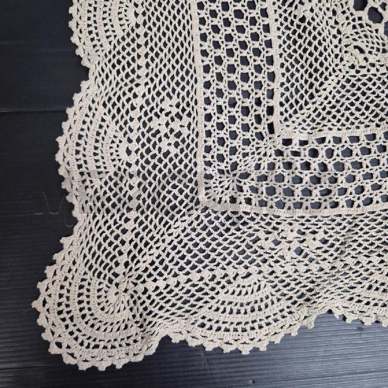 COPRI TAVOLO UNCINETTO E STOFFA BEIGE 240X270  | Mercatino dell'Usato Cervia 4